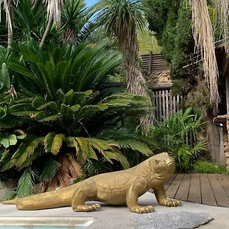 La Holiday home